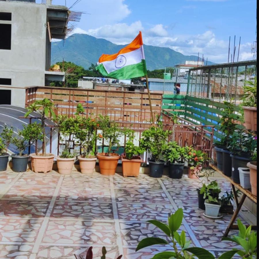 Iranyai Homestay امفال المظهر الخارجي الصورة